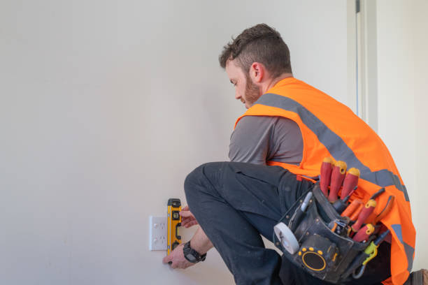 Best Emergency Electrical Repair  in Simsbury Center, CT